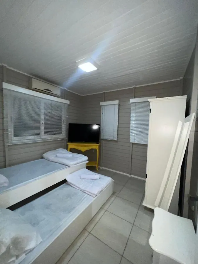 Hostel Uluwatu Florianópolis 0*,  Brazílie